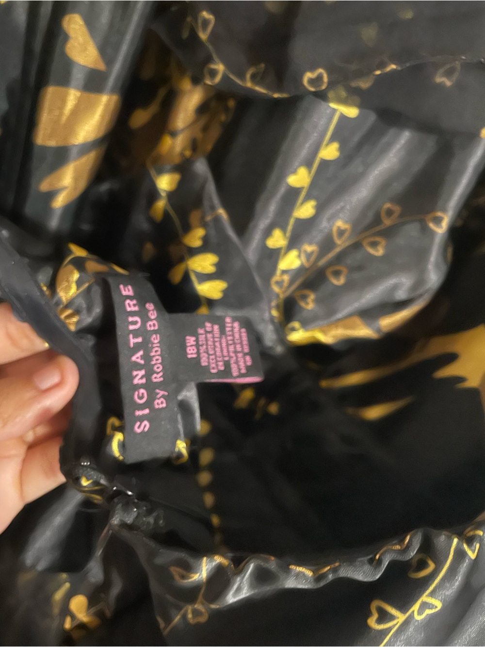 Signature by Robbie Bee black and gold floral silk halter maxi dress. - Picture 4 of 4